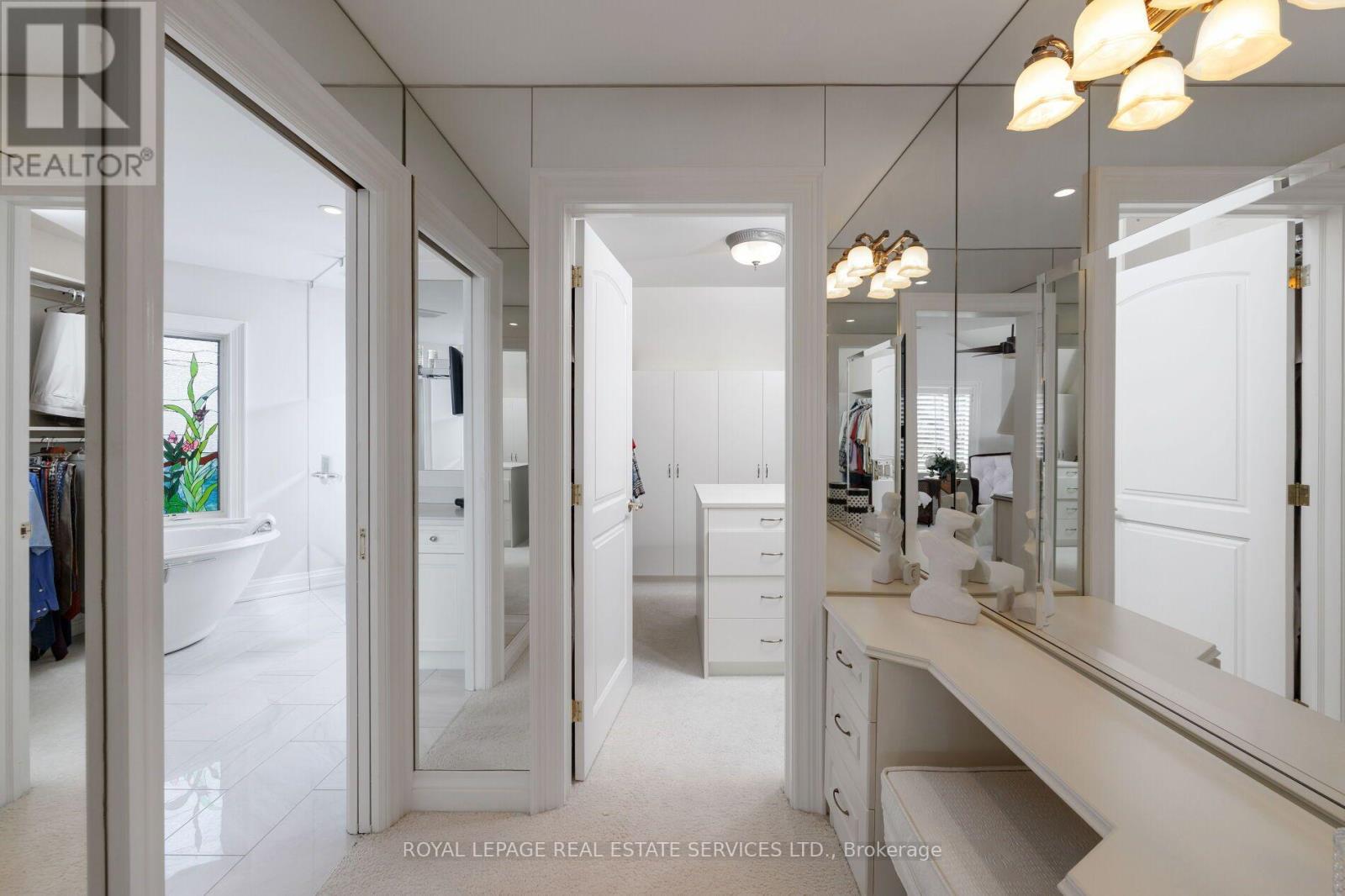 70 SHOREWOOD PLACE - Image 24