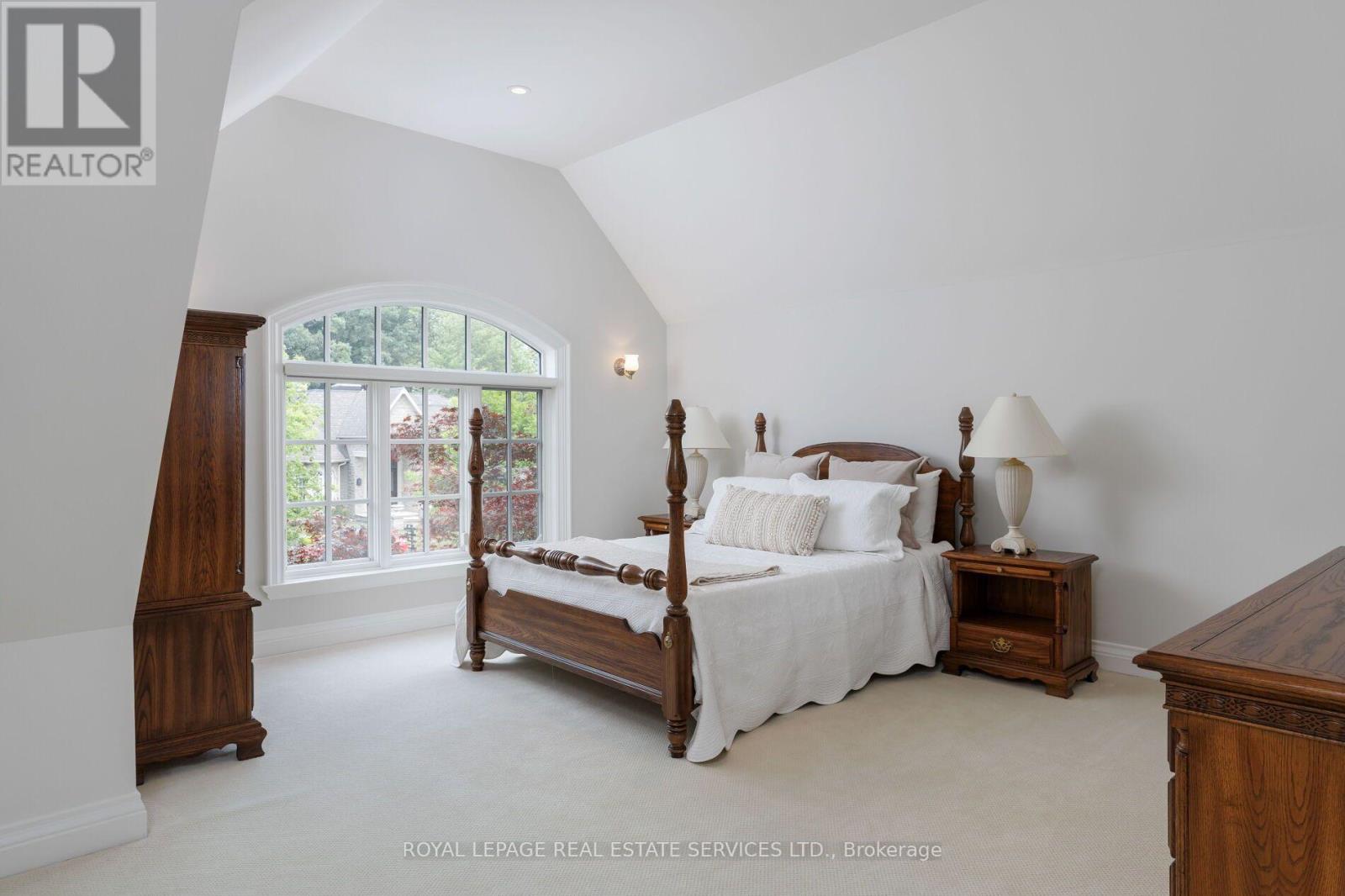 70 SHOREWOOD PLACE - Image 29