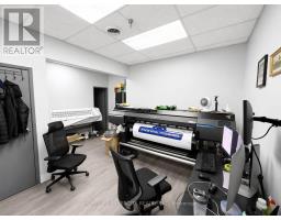 1730 Steeles Avenue E, Brampton, ON L6T1A4 Photo 9