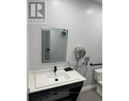 20 - 2578 Bristol Circle, Oakville, ON L6H7E5 Photo 20
