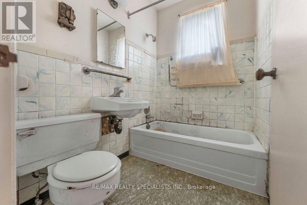 122 CORDELLA AVENUE - 17