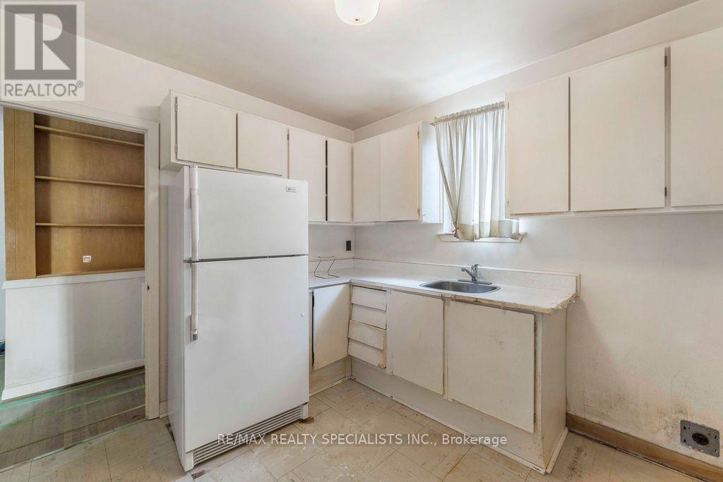 122 CORDELLA AVENUE - 9