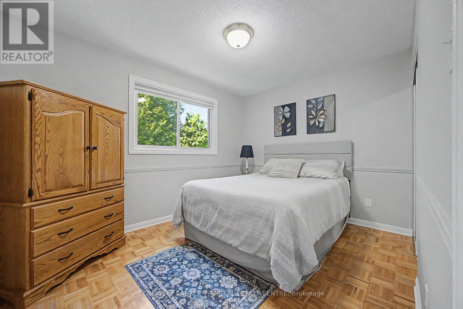 85 WRIGHT CRESCENT - 26