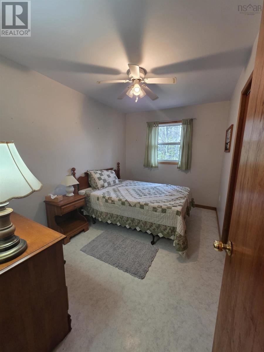 45 Shady Lane - 16