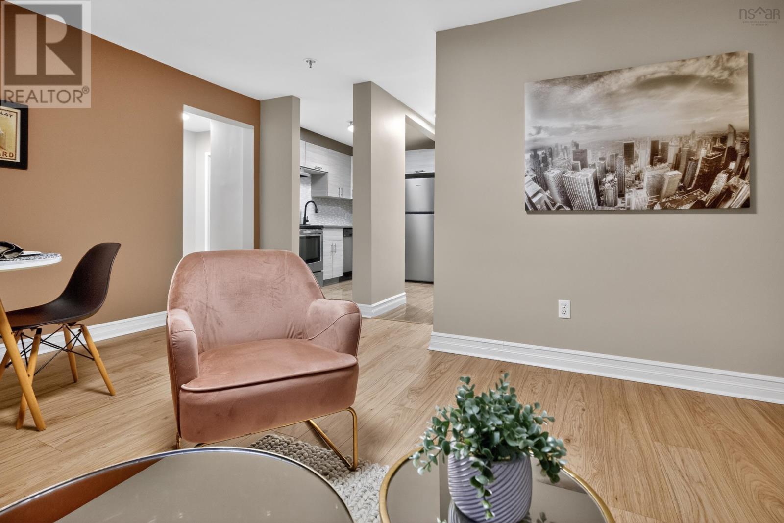 #15 1510 Lilac Street - 4