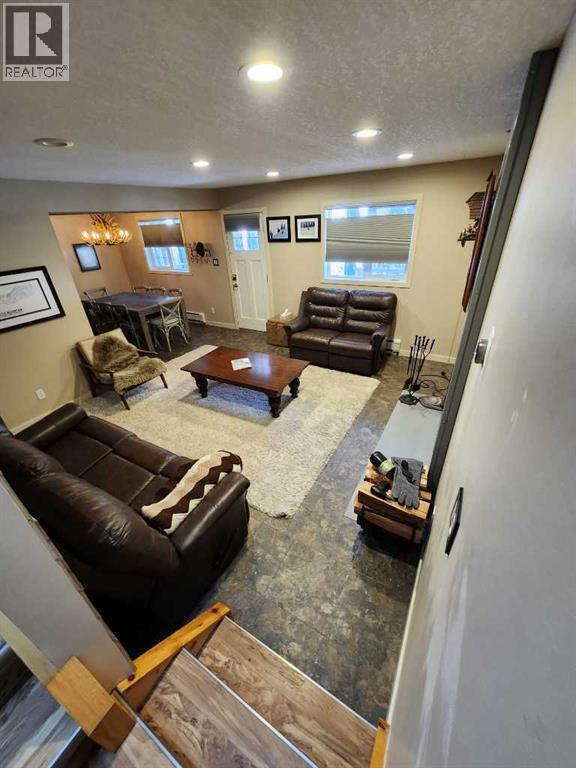 22 Westcastle Loop - 22