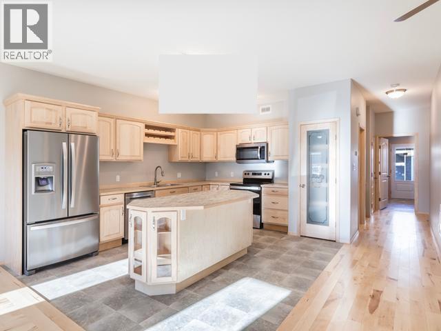 61 WYVERN AVENUE - 7