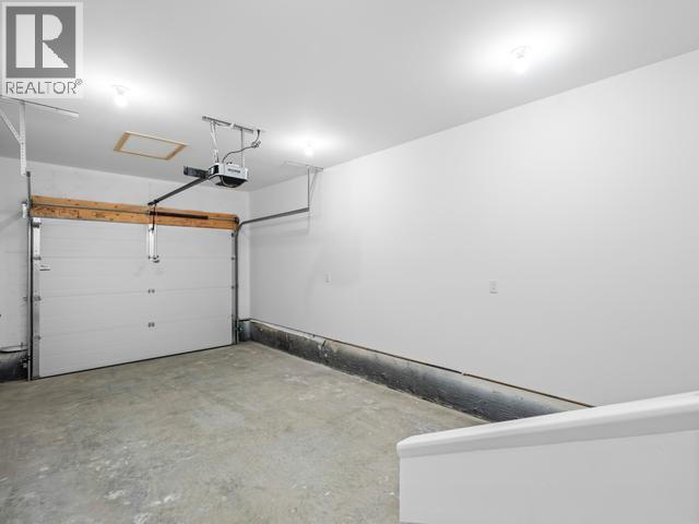 61 WYVERN AVENUE - 26