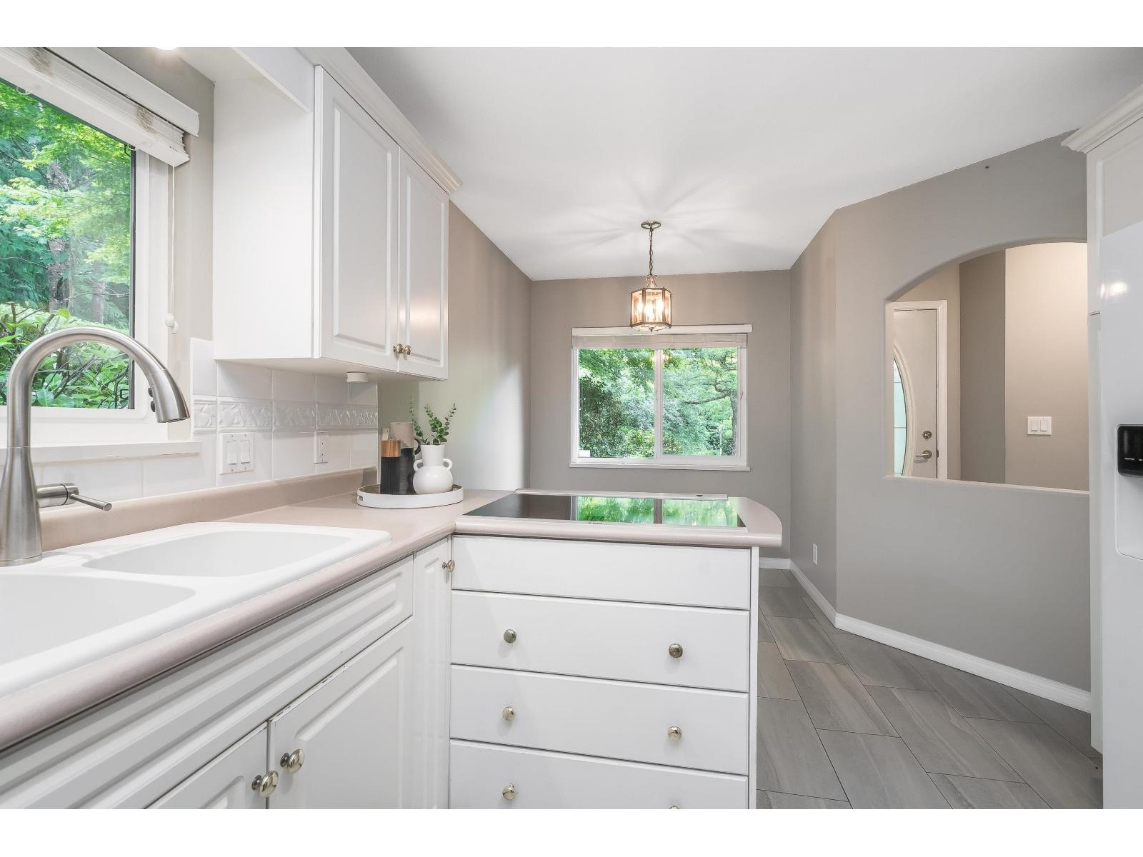 3 Bed, 3 Bath House for Sale in Surrey – 24 15099 28 AVENUE, Surrey – MLS# R3147728 - Image 7