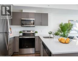 103 Roger Street Unit# 609, Waterloo, ON N2J0G2 Photo 8