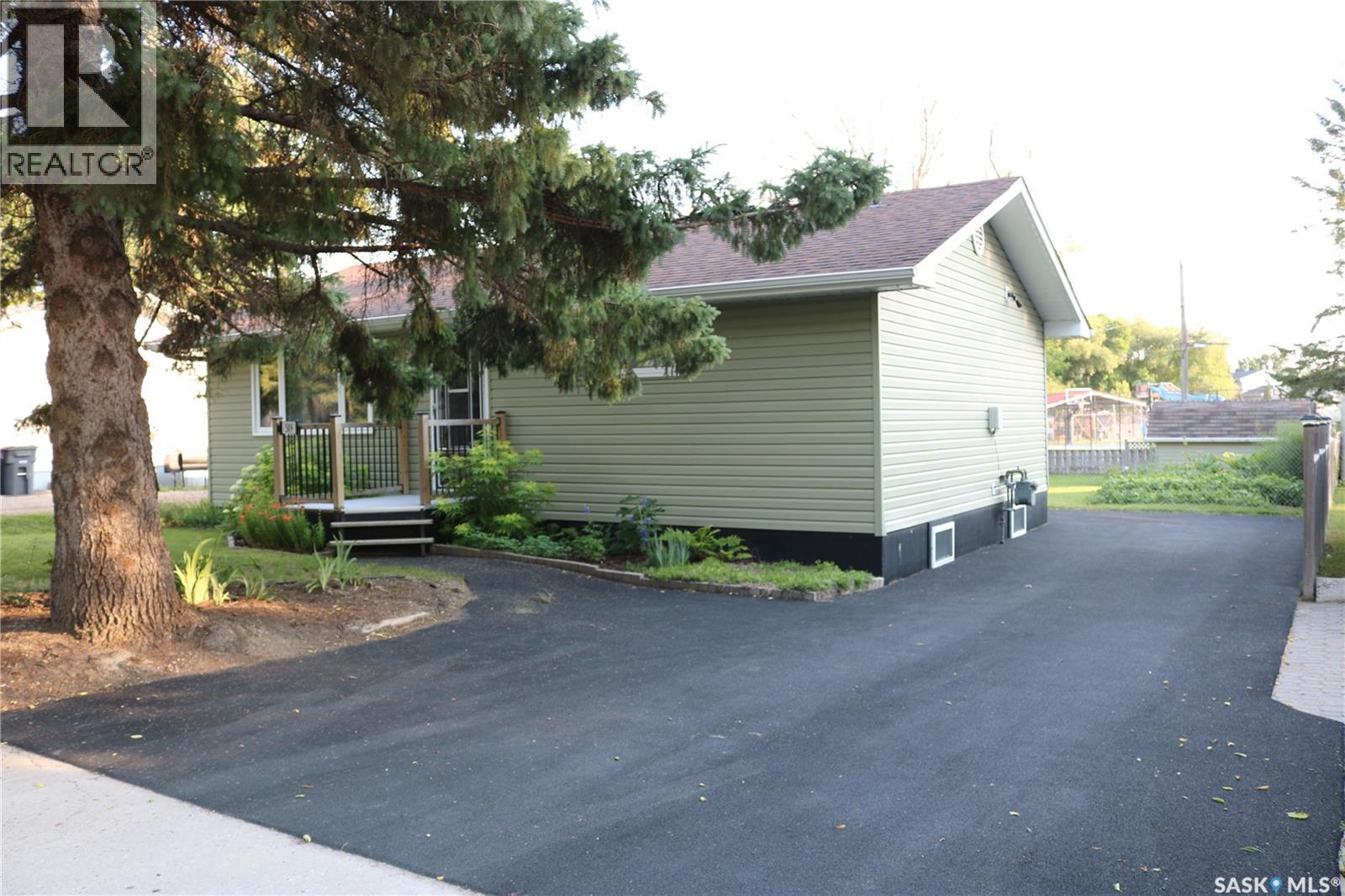 509 Mark AVENUE - Image 2