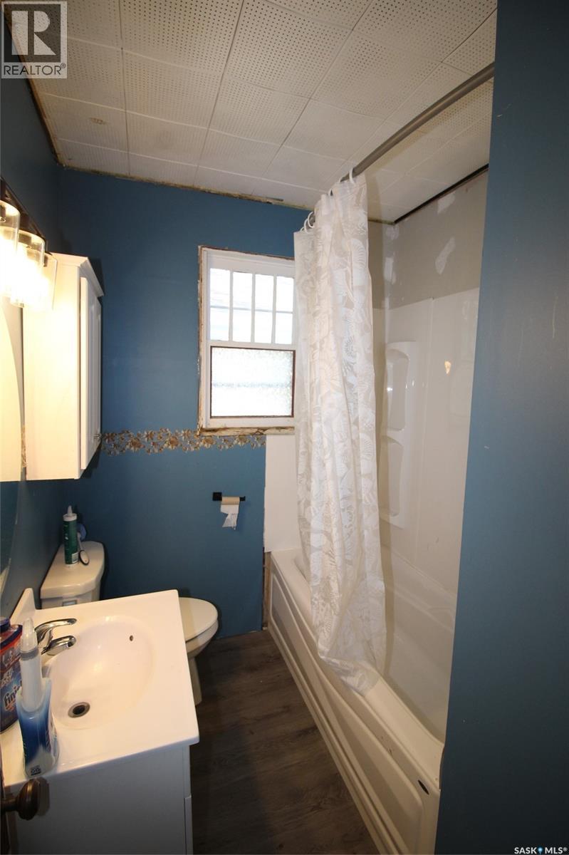 564 1st STREET W - 13