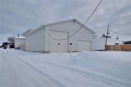 5114 50 St, Evansburg, AB T0E0B3 Photo 60