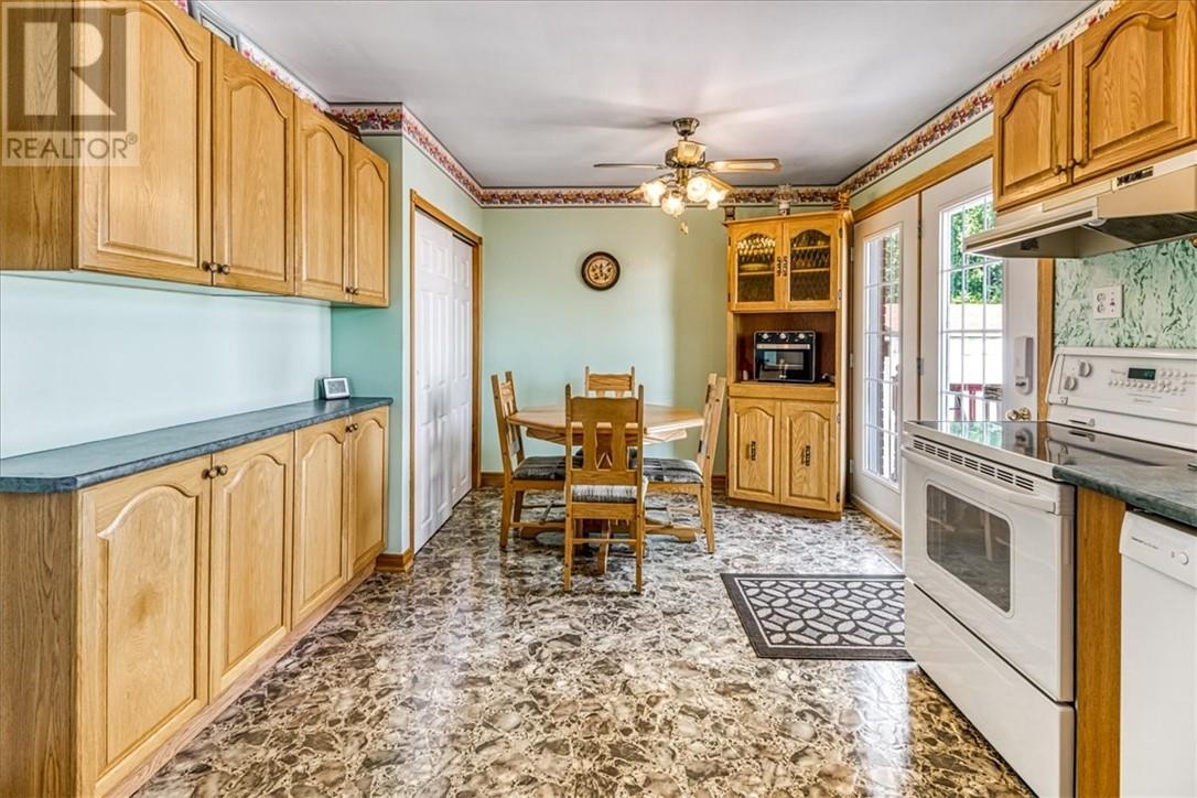 93 St. Joseph Street - 14