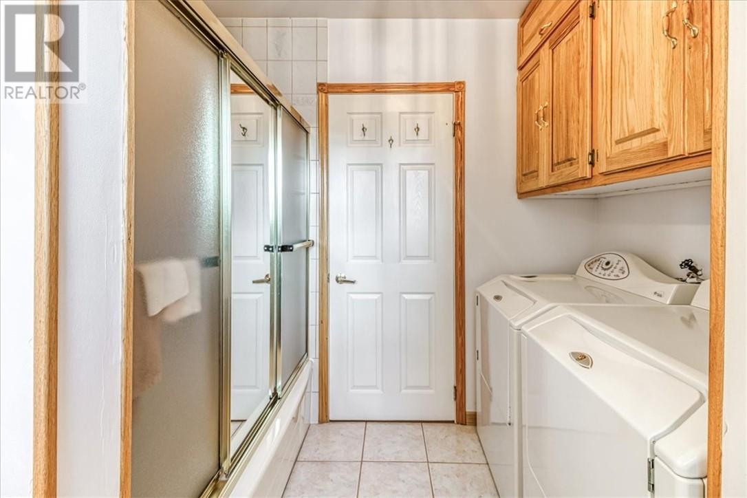 93 St. Joseph Street - 27