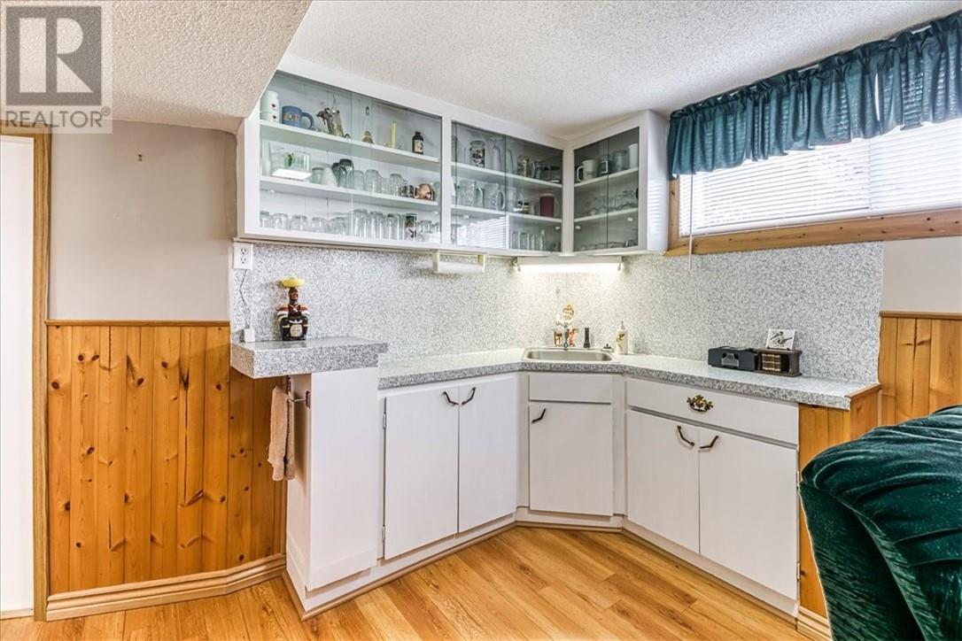 93 St. Joseph Street - 30