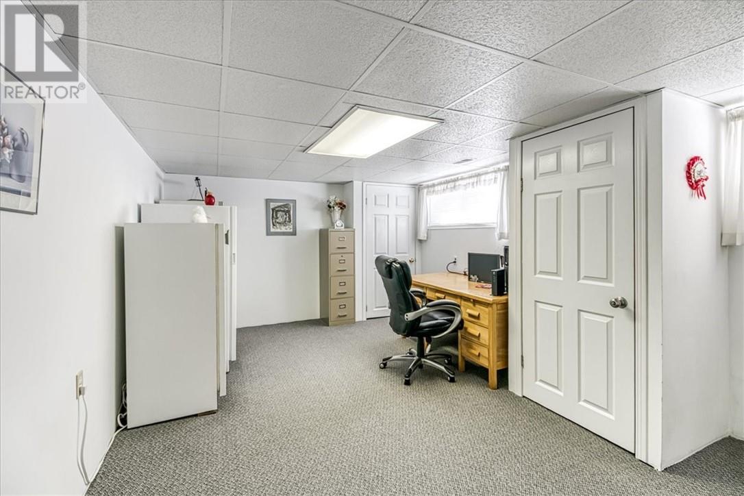 93 St. Joseph Street - 32