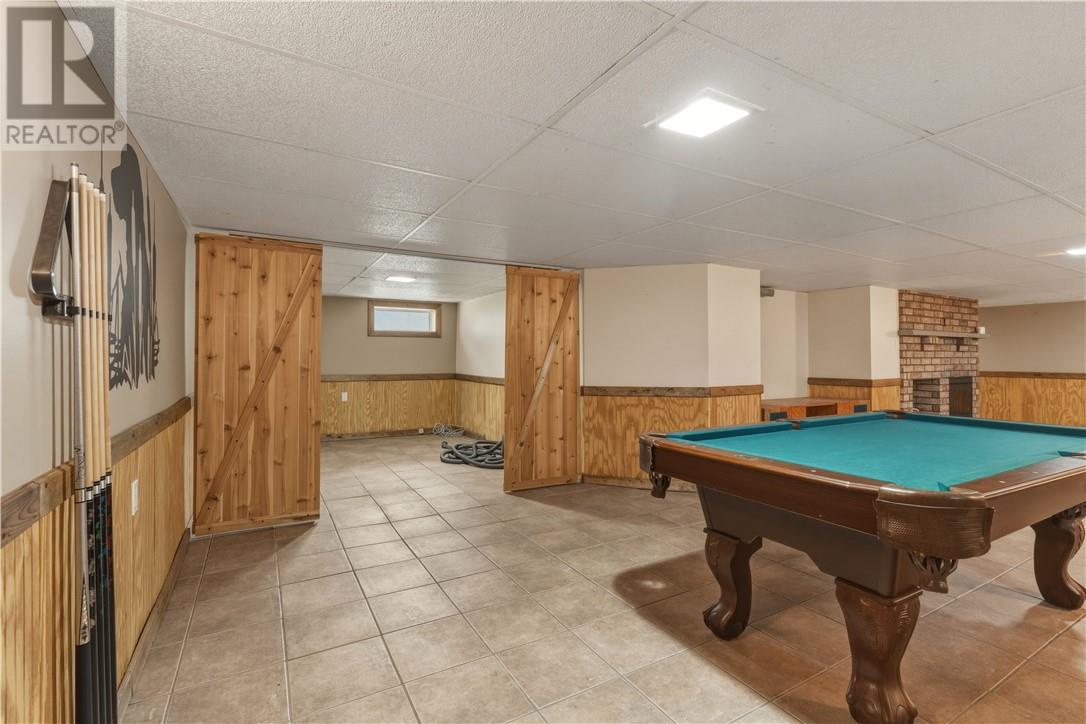 178 Seguin - 24