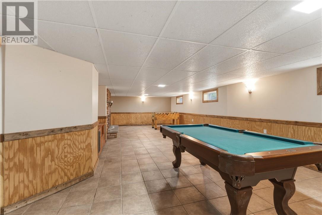 178 Seguin - 25