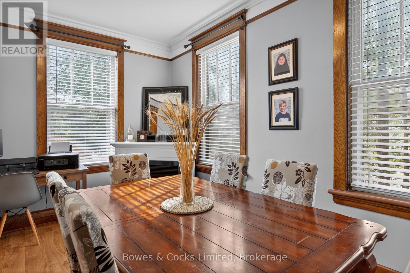 270 WILLIAM STREET N - 9