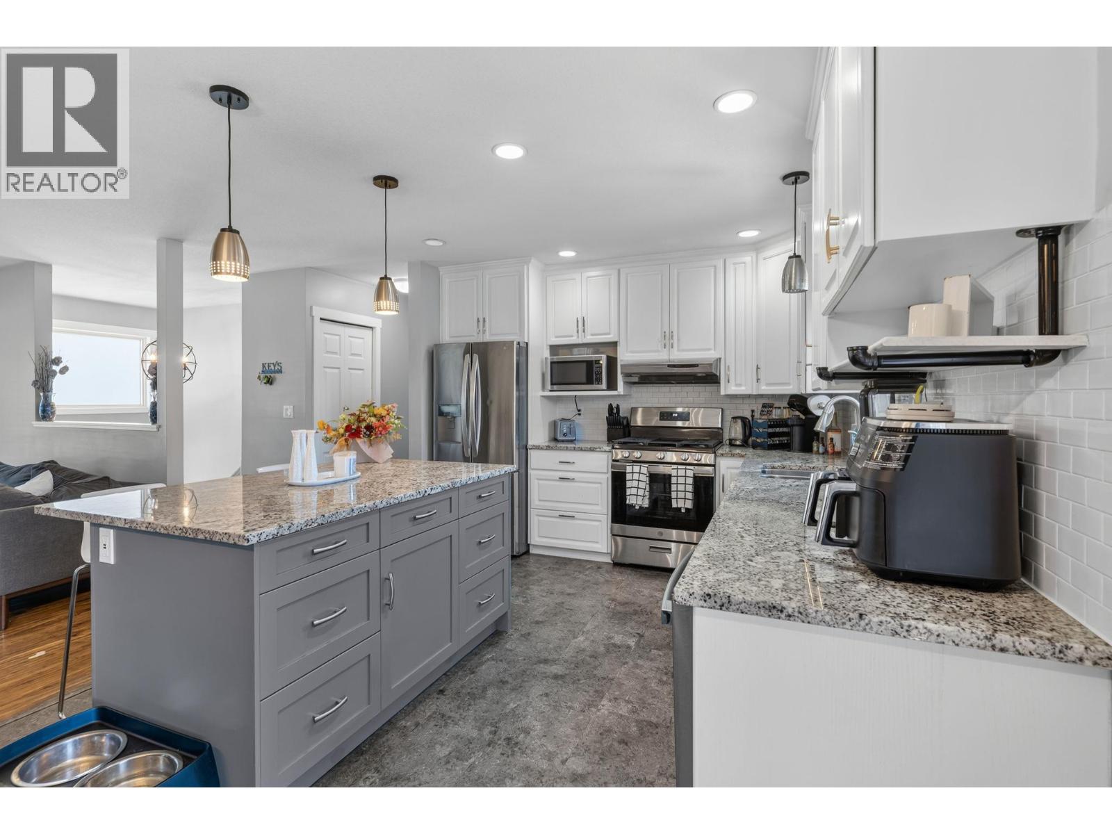 1863 Cathy Avenue - 12