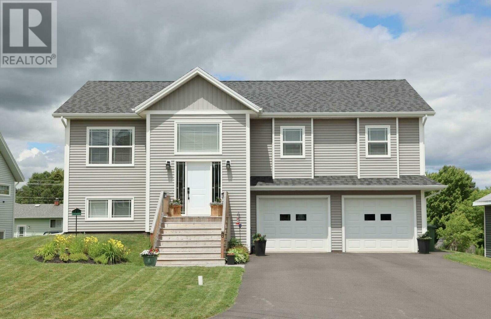 8 Keaton Drive - 1