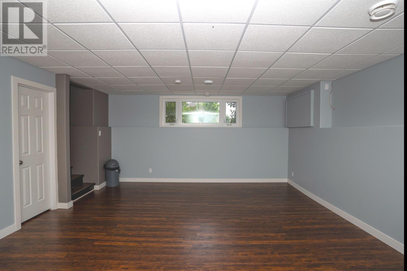461 LONGBOW ST - 18