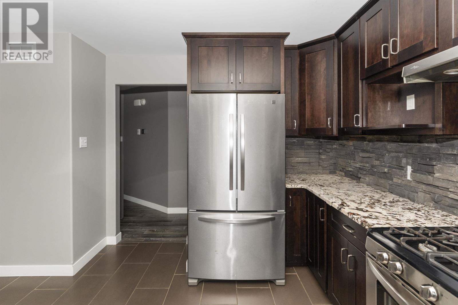 461 LONGBOW ST - 11