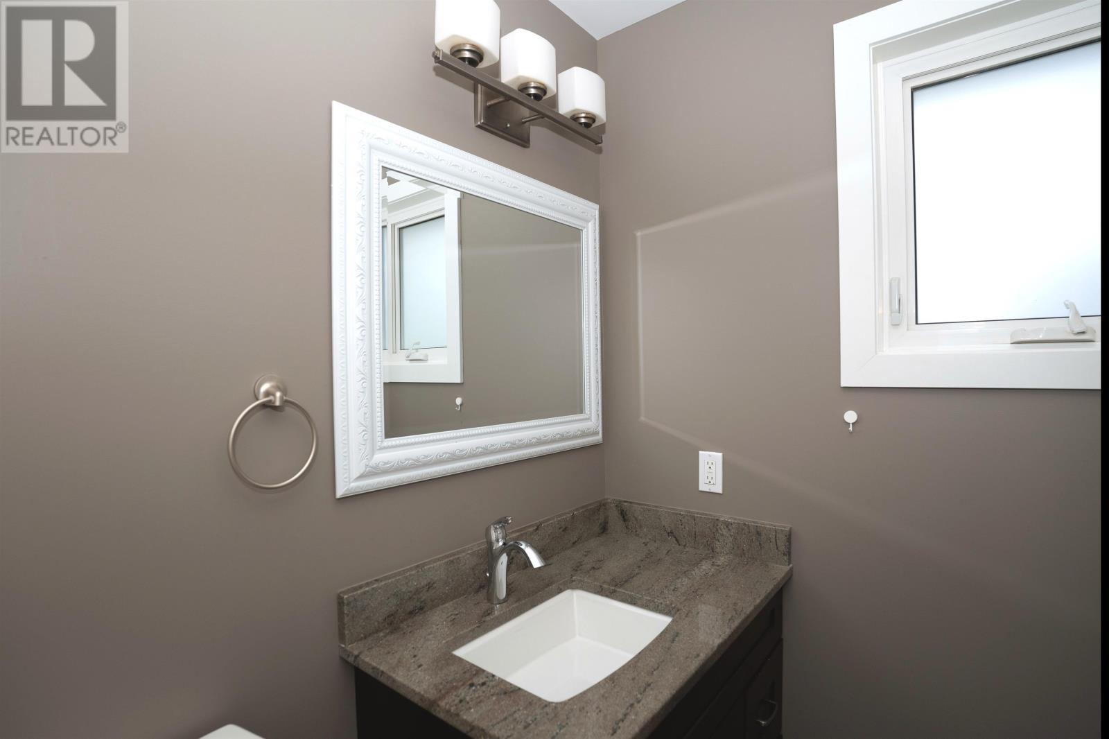 461 LONGBOW ST - 23