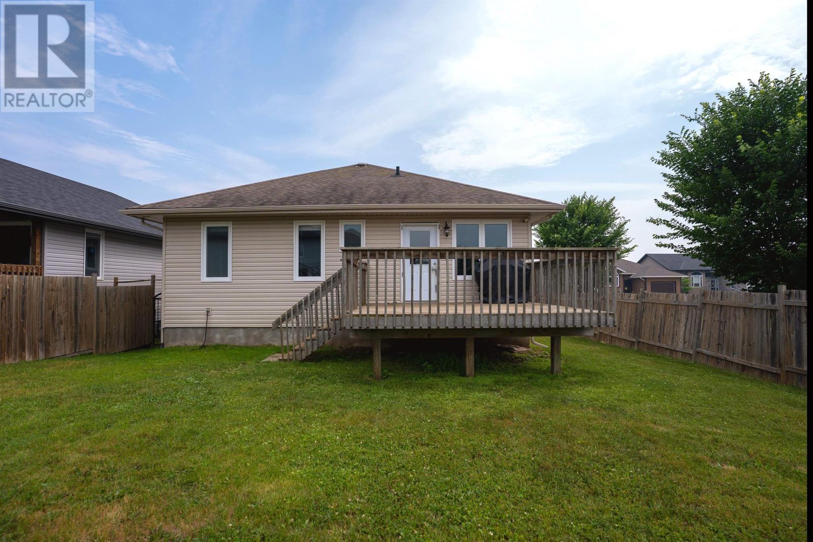461 LONGBOW ST - 25