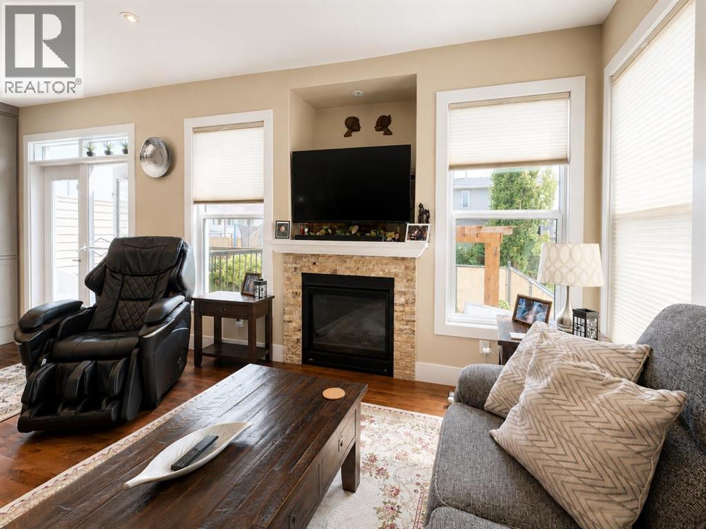#11 5905 71 Avenue - 12
