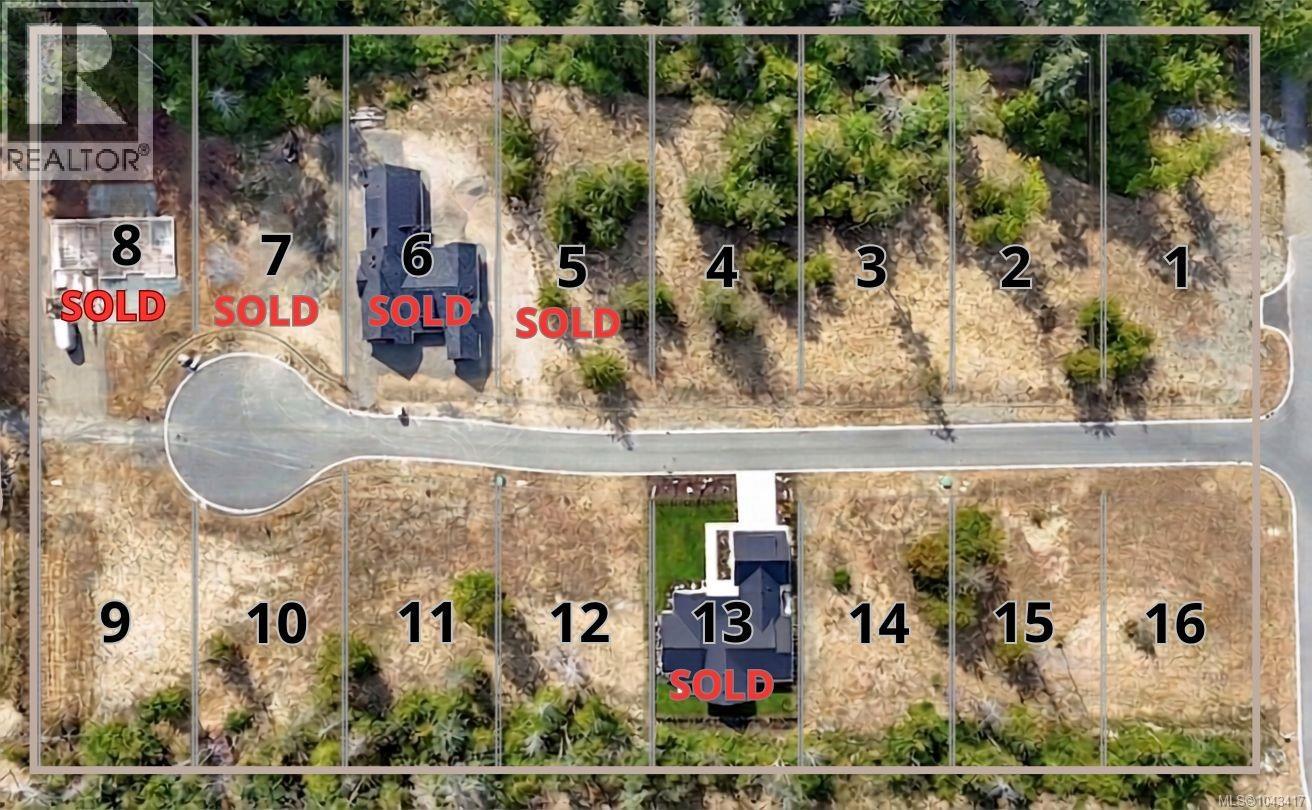 437 (lot12) Camassia Close, Qualicum Beach — photo 2
