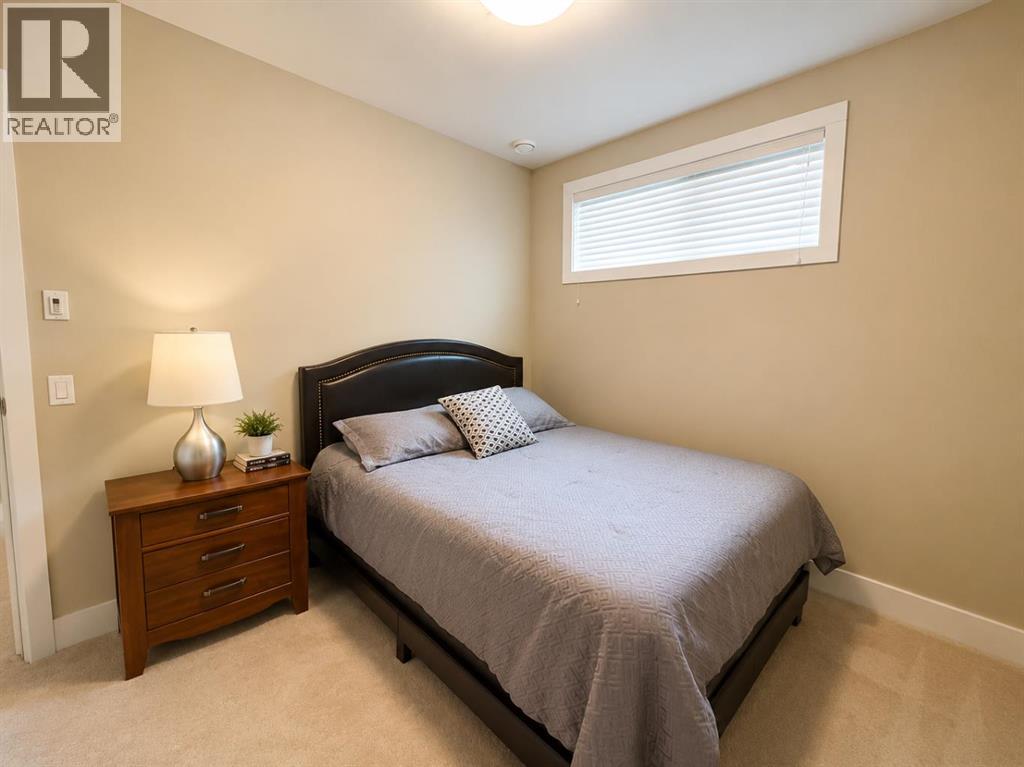 #11 5905 71 Avenue - 28