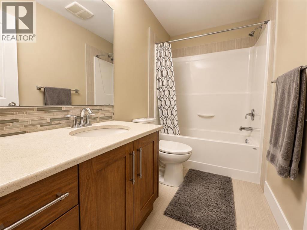 #11 5905 71 Avenue - 24