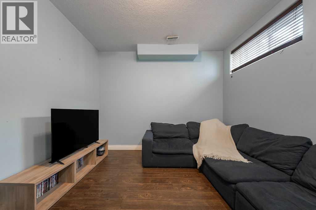 100 Gravelstone Way - 34