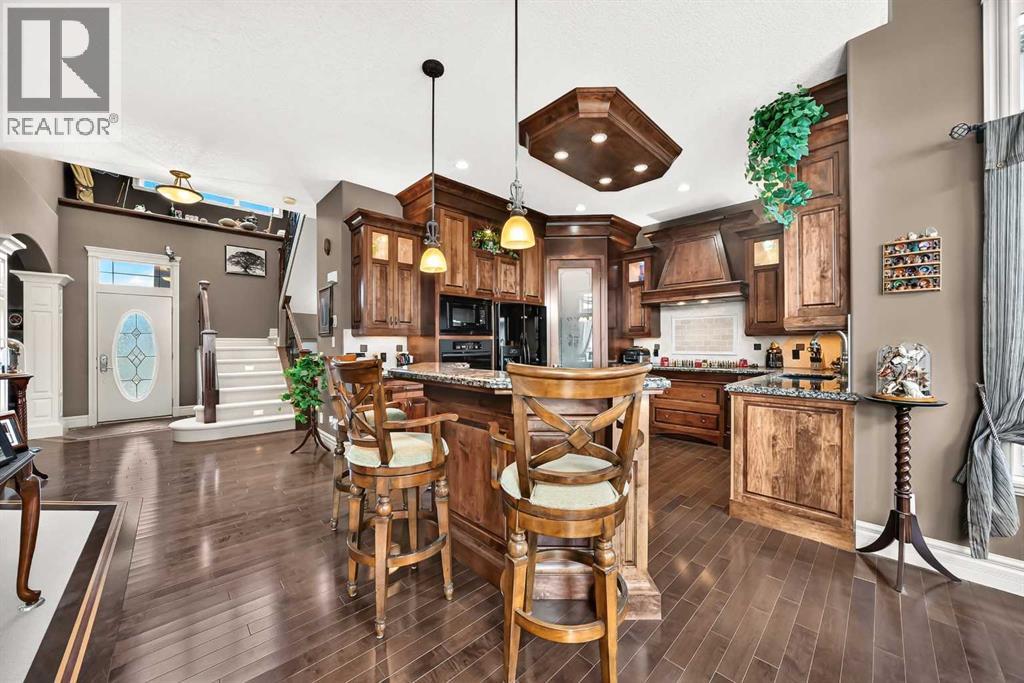 18 Royal Ridge Link NW - 11