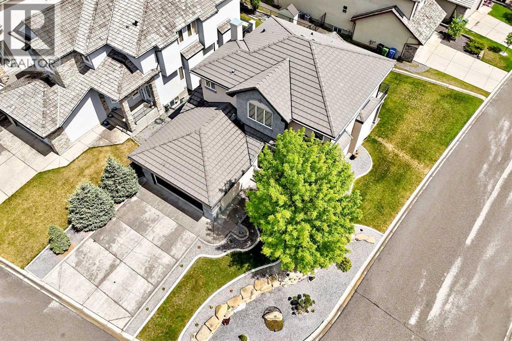 18 Royal Ridge Link NW - 46