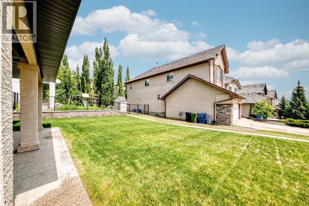 18 Royal Ridge Link NW - 44