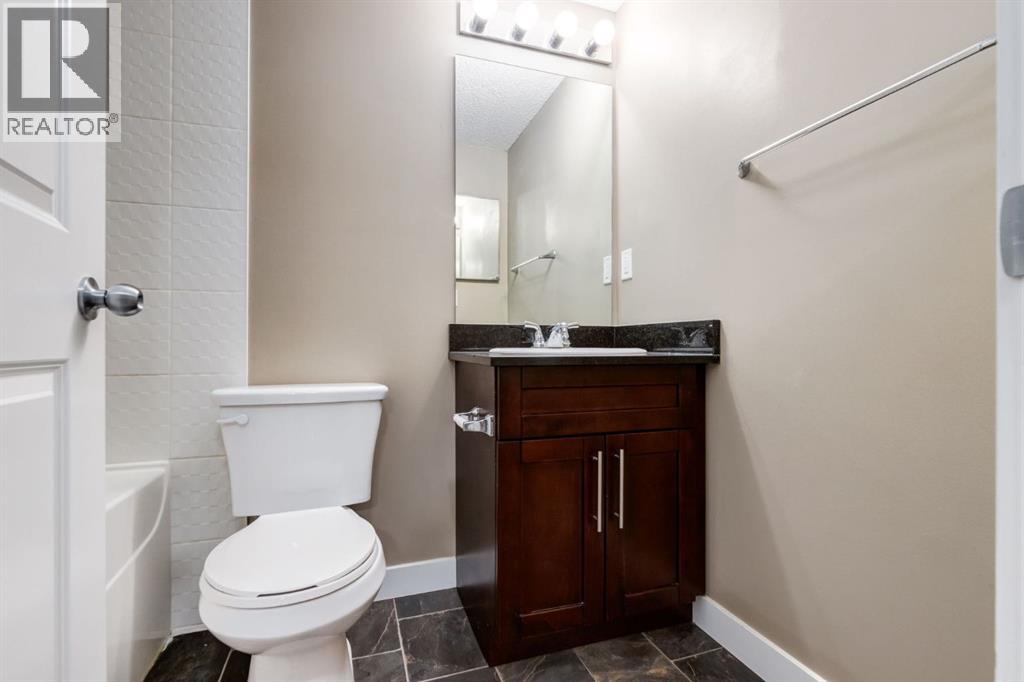 #9116 403 Mackenzie Way SW - 16