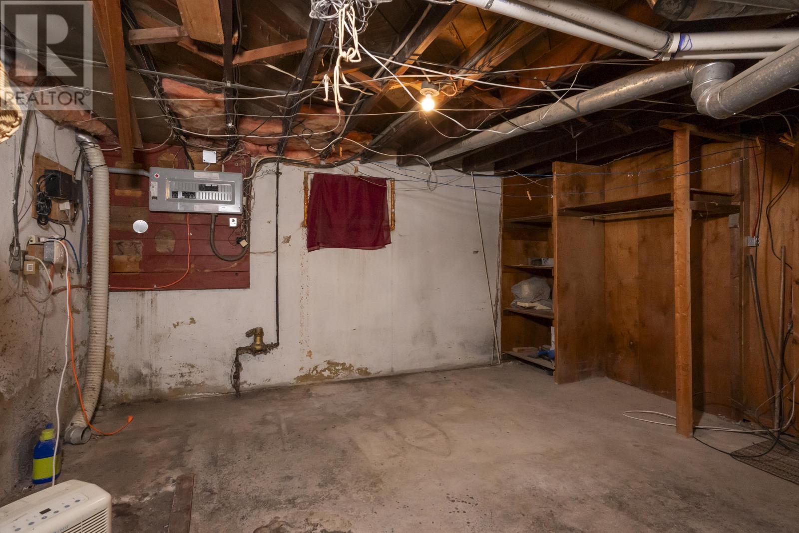 65 Kenogami Ave. N. - 41