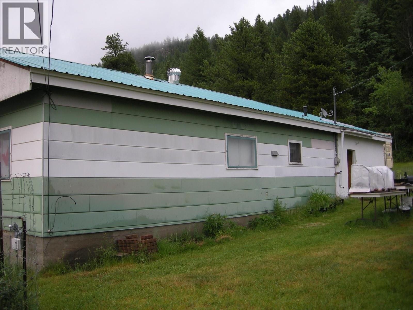 398 Marguerite Avenue - 18