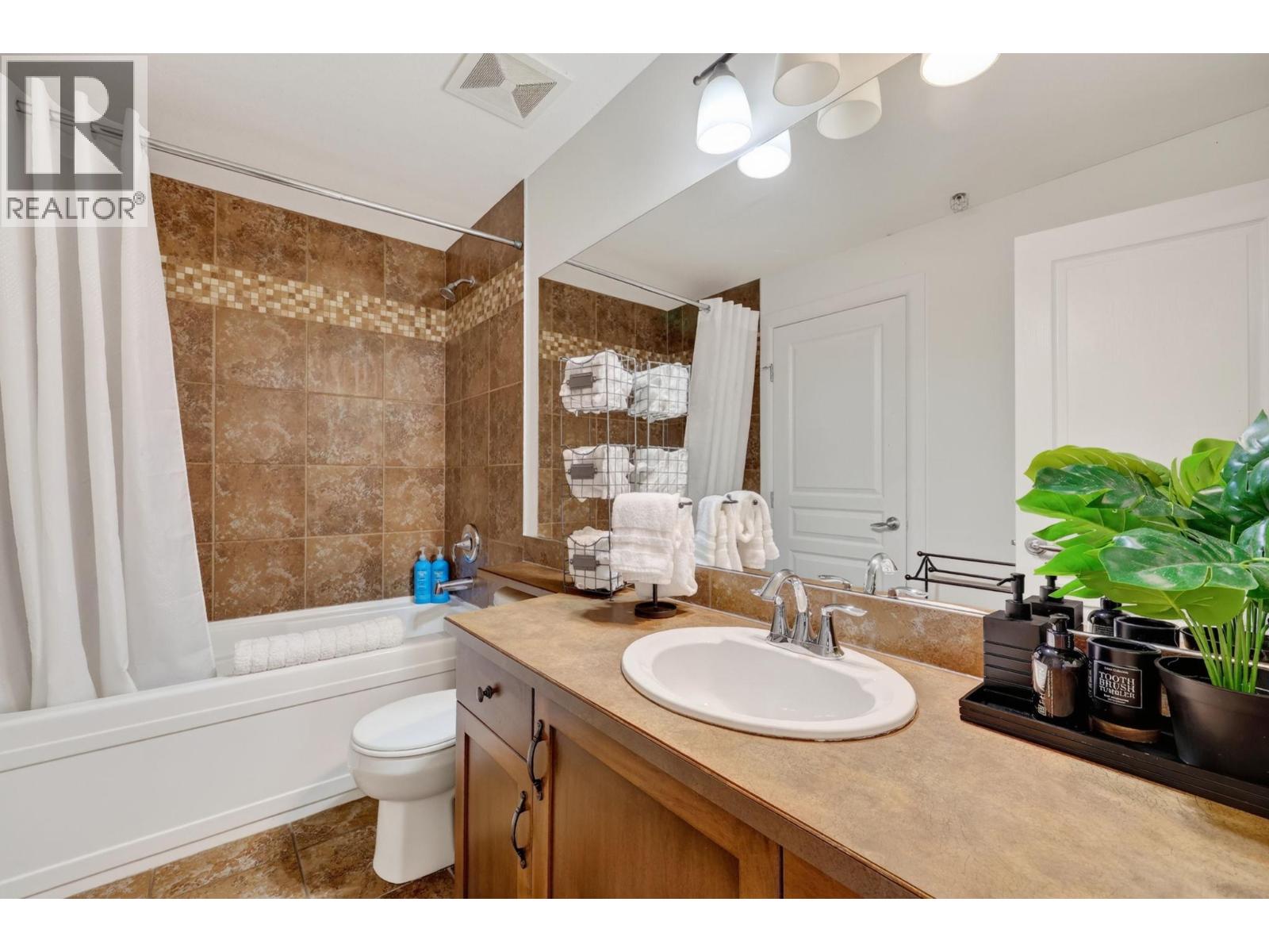 #504 654 Cook Road - 12