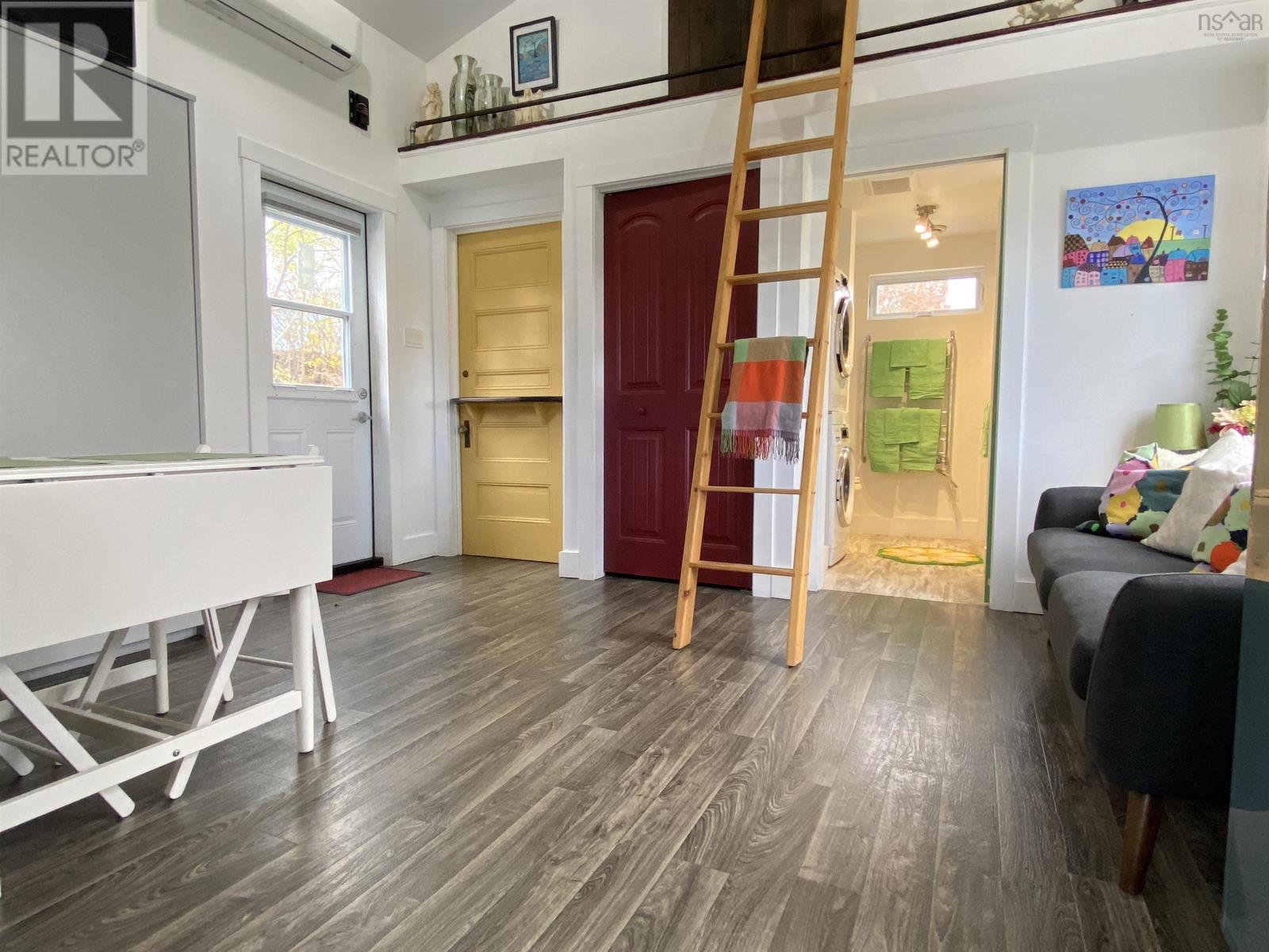 52 Wolfe Street - 14