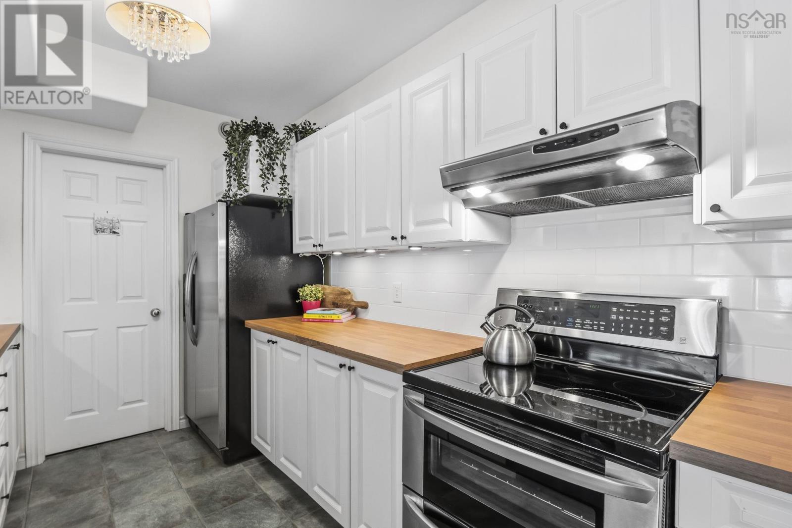 #106 99 Waterfront Drive - 8