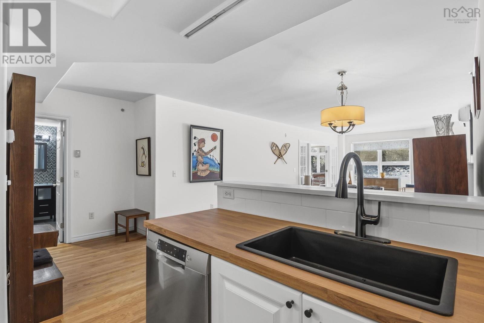 #106 99 Waterfront Drive - 6