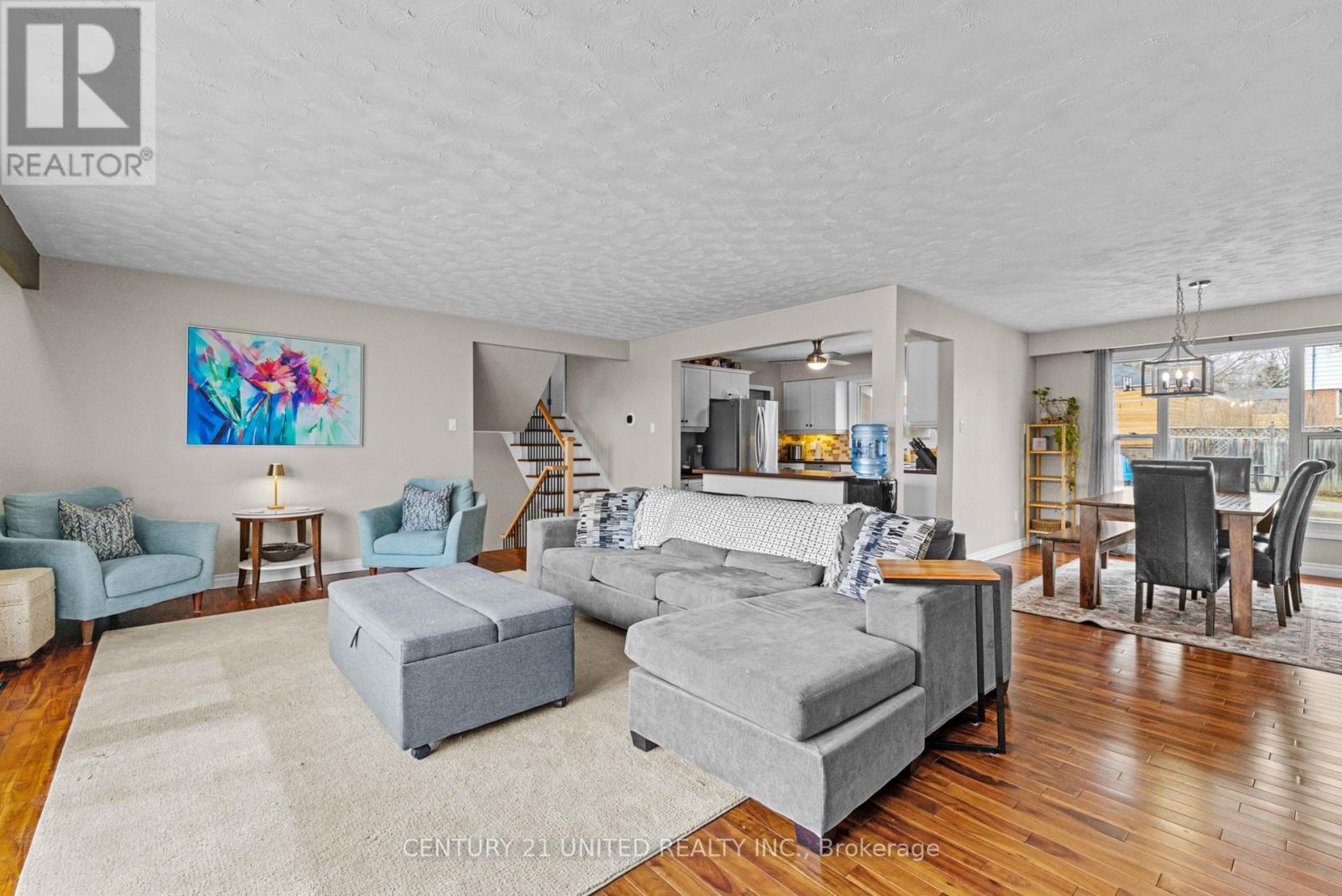 1277 OLYMPUS AVENUE - 13