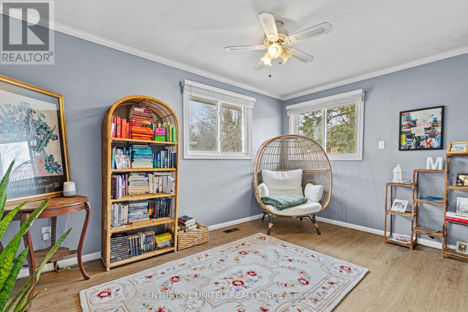 1277 OLYMPUS AVENUE - 22