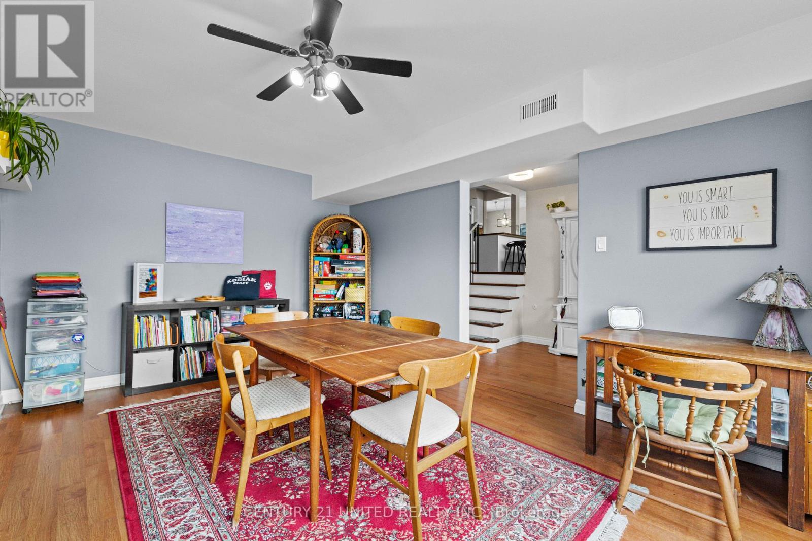 1277 OLYMPUS AVENUE - 27