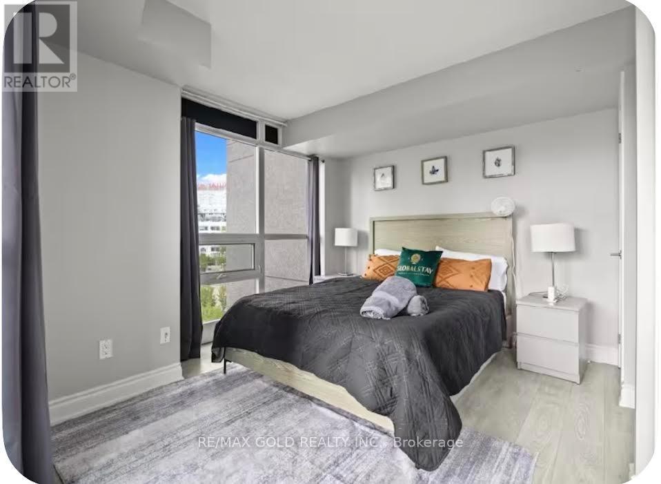 #620 215 FORT YORK BOULEVARD - Image 11