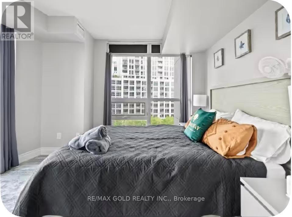 #620 215 FORT YORK BOULEVARD - Image 12